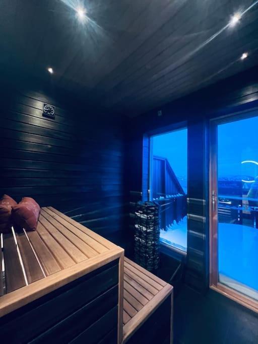Holiday Home With Sauna In The Arctic Caribbean, ทรอมโซ ภายนอก รูปภาพ