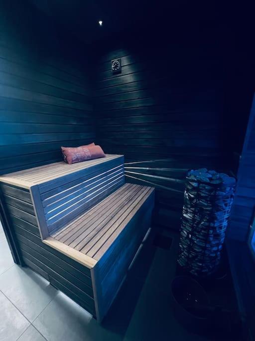 Holiday Home With Sauna In The Arctic Caribbean, ทรอมโซ ภายนอก รูปภาพ